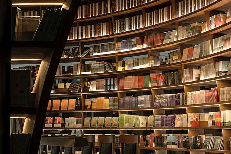 出版圖書聯(lián)系，深入解析出版圖書的聯(lián)系與合作，策略、渠道與成功關(guān)鍵